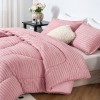 1 + 1 Δώρο Υπέρδιπλο Σετ Πάπλωμα 3τμχ Ruffles 220X240cm Ροζ (220X240cm) QLS-D-PN
